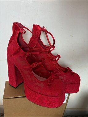 Sugar thrills floral Lace Platform Mary Jane Heels
